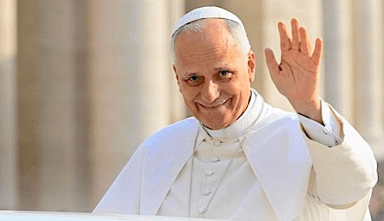 LE PAPE À LOURDES – La cité mariale a déjà fait le plein ; méga organisation